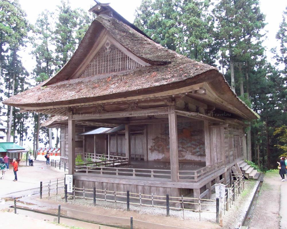 Сцена Но храма Тюсондзи